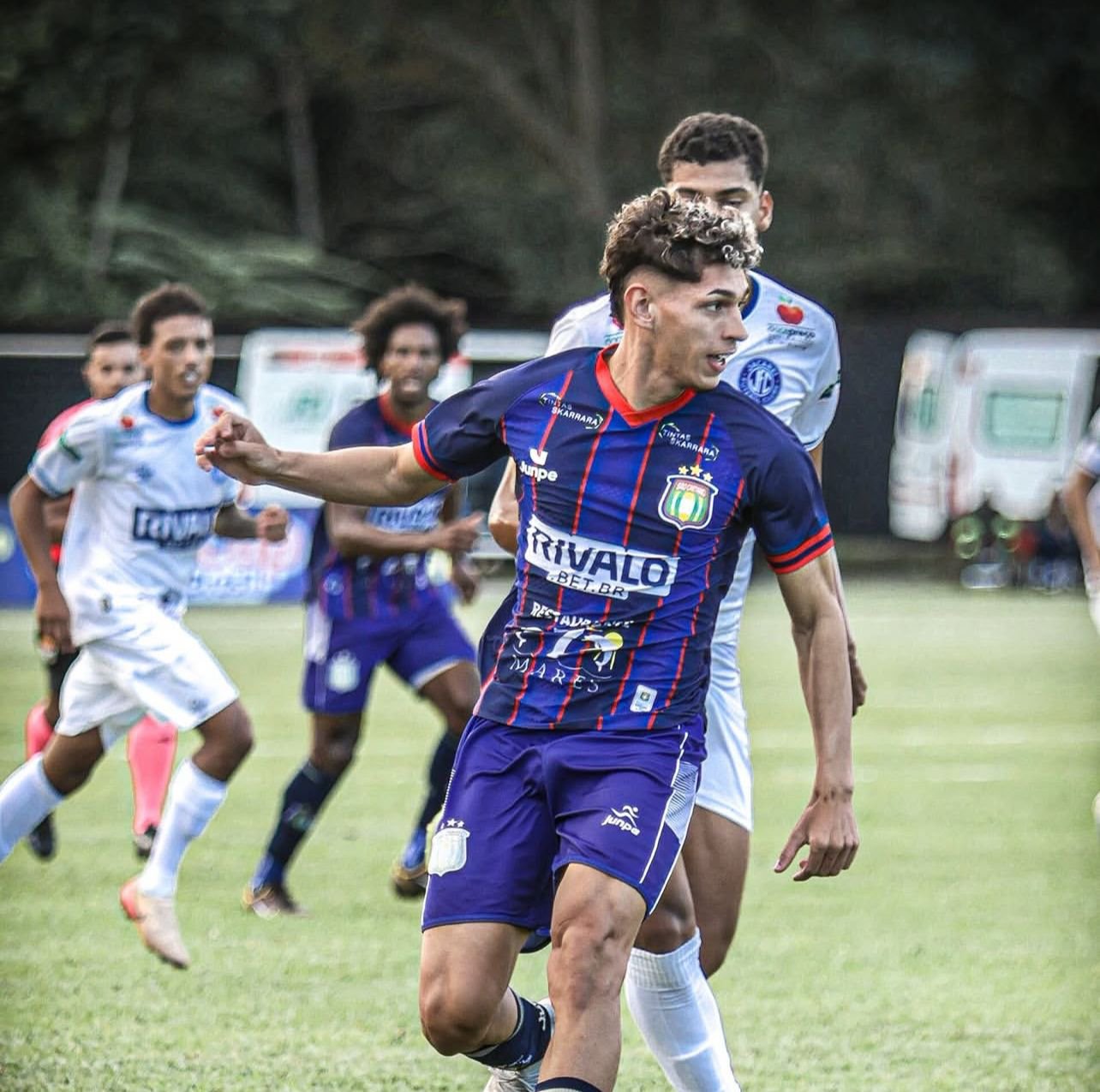 Atleta acompanhado pela 3 Field em partida